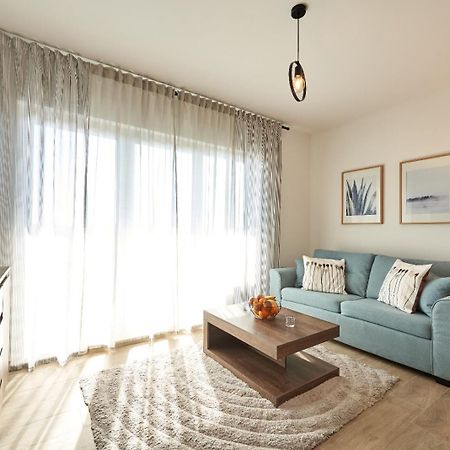 Luxury Apartment Charm With Pool Трогир Екстериор снимка