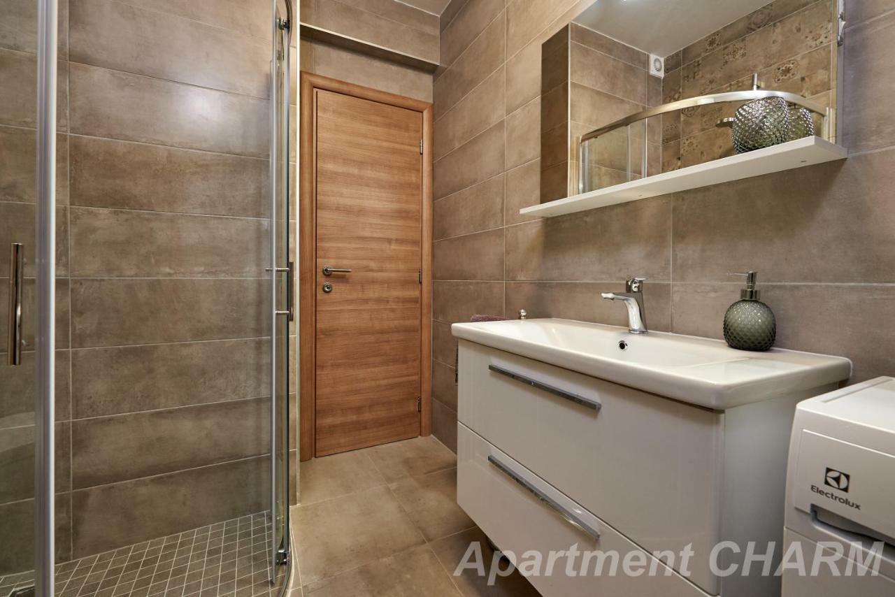 Luxury Apartment Charm With Pool Трогир Екстериор снимка