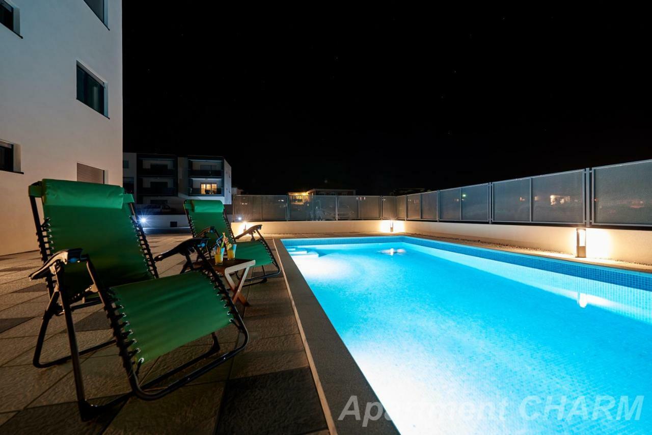 Luxury Apartment Charm With Pool Трогир Екстериор снимка