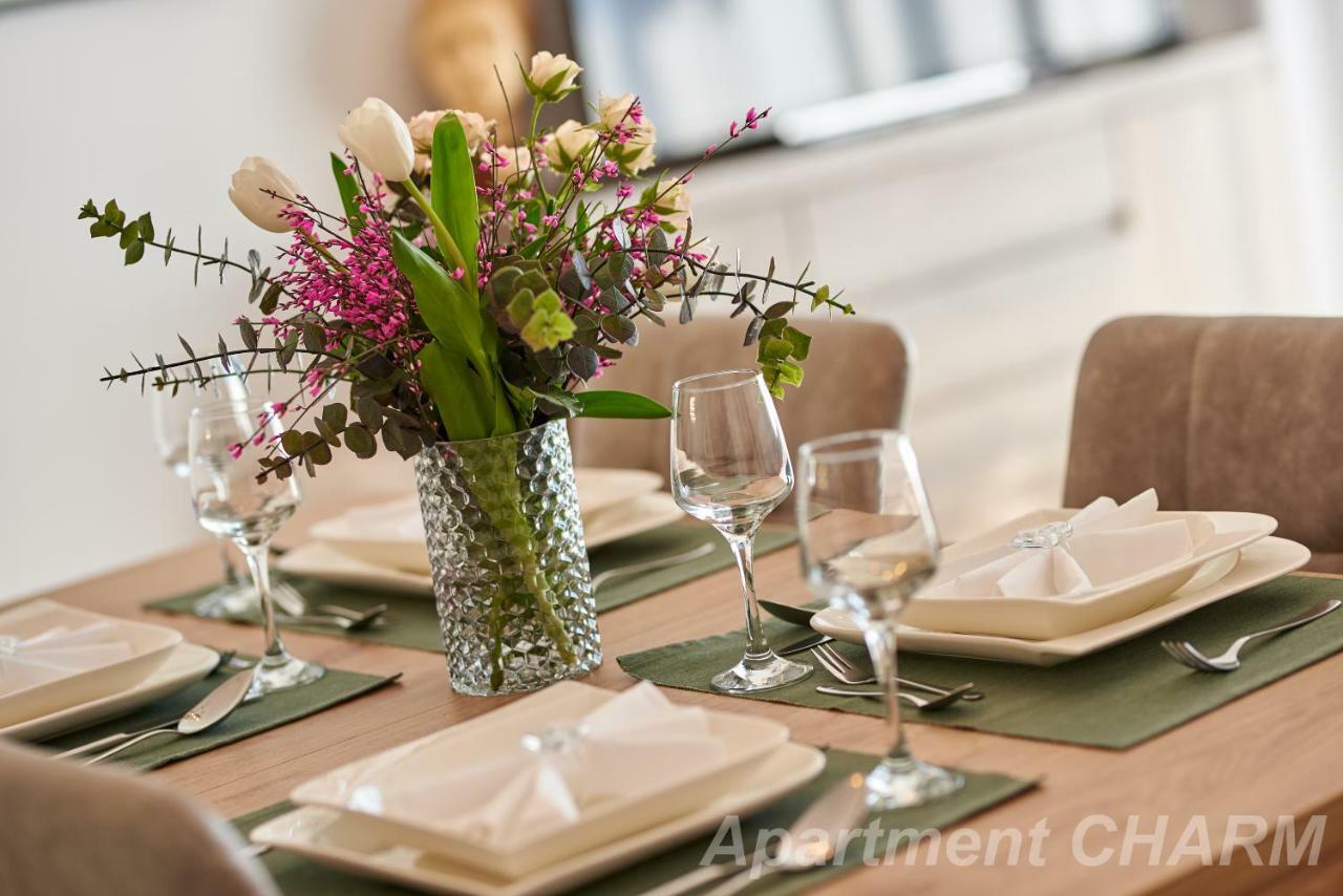 Luxury Apartment Charm With Pool Трогир Екстериор снимка